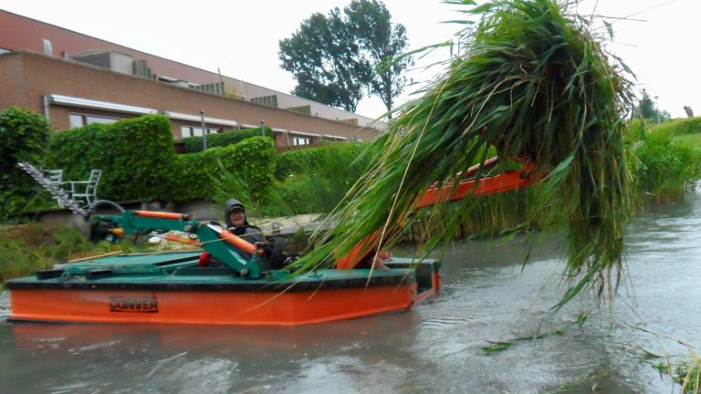 Maaiboot in actie