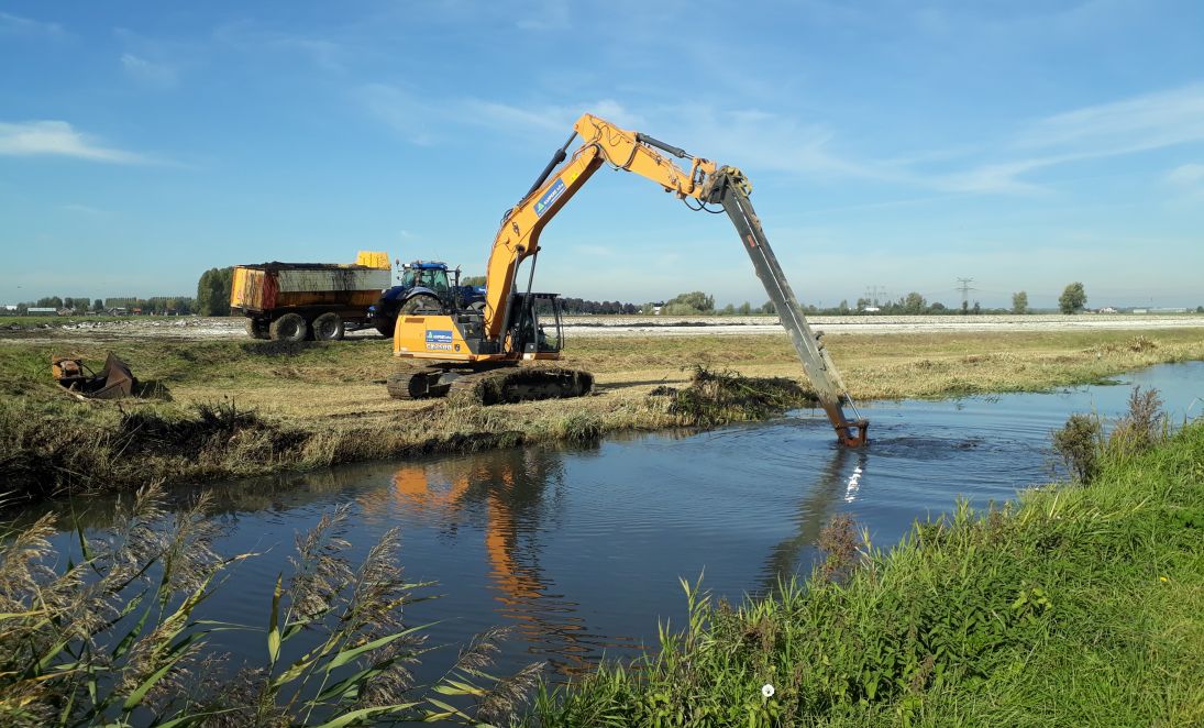 Landelijk baggeren in gebied Oud-Bonaventura
